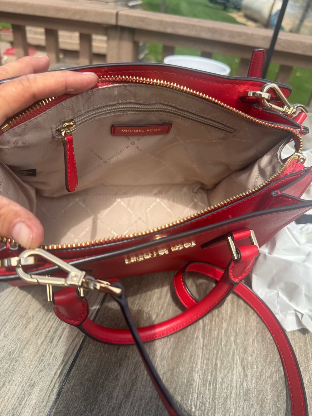 EUC Michael Kors Hope Red Saffiano Satchel Crossbody with Detachable Strap - Picture 9 of 11